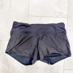 Lululemon Hotty Hot Shorts - Lined